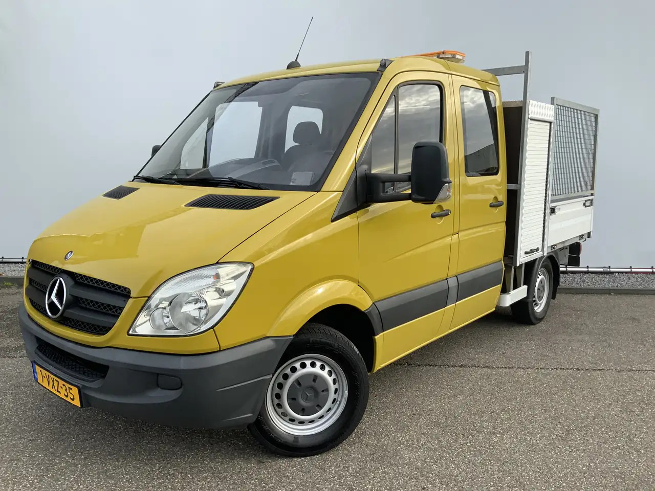 Mercedes-Benz Sprinter 213 2.2 CDI 325 Automaat DubCab Pick Up 5 Zits Tre - Transportbil med flak, Dubbelhytt transportbil: bild 1 Mercedes-Benz Sprinter 213 2.2 CDI 325 Automaat DubCab Pick Up 5 Zits Tre - Transportbil med flak, Dubbelhytt transportbil: bild 1