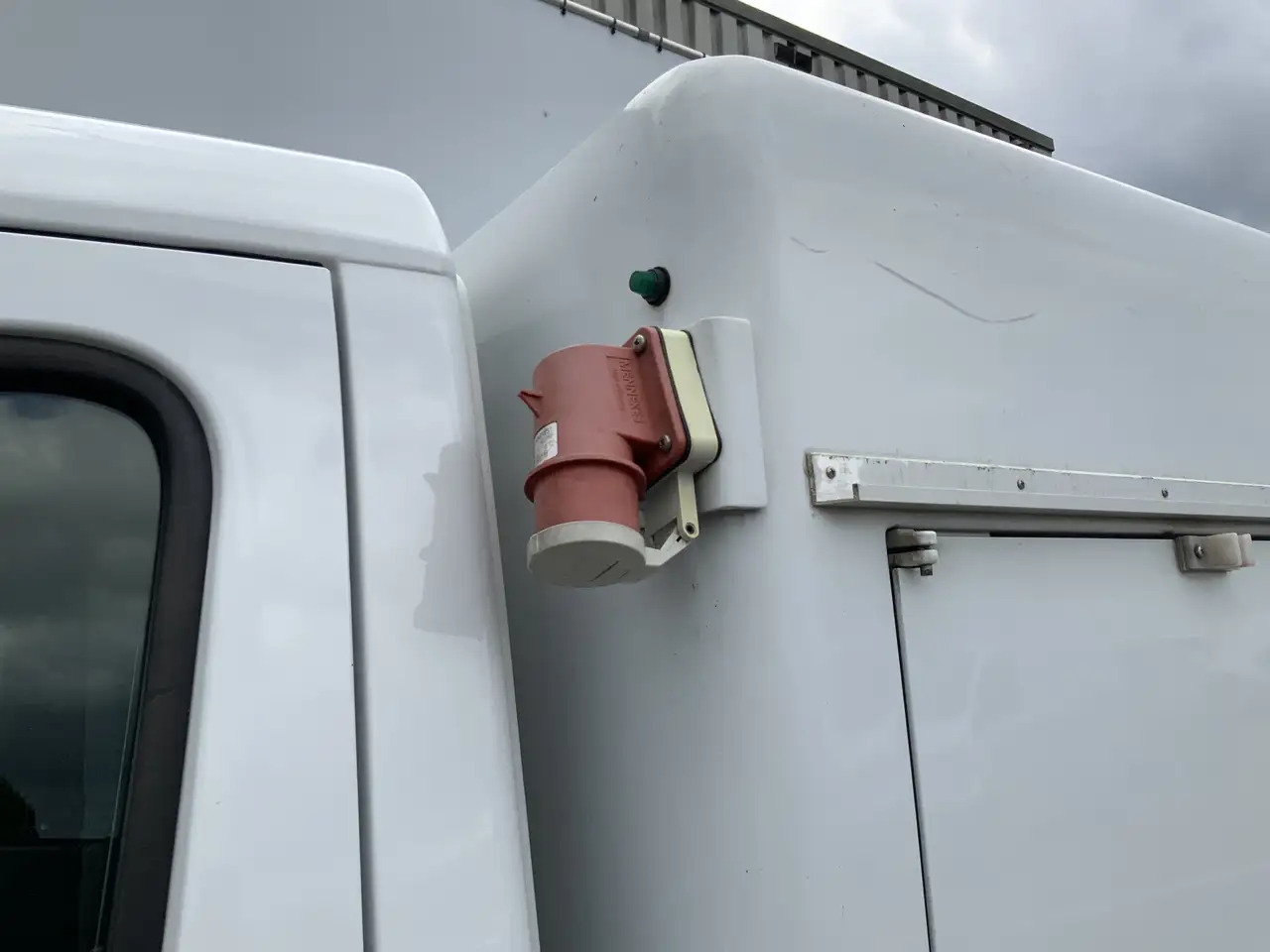 Mercedes-Benz Sprinter 310 2.2 CDI 366 ijswagen 40 gr _0 Deuren 10 Euro 5 - Kylbil: bild 3 Mercedes-Benz Sprinter 310 2.2 CDI 366 ijswagen 40 gr _0 Deuren 10 Euro 5 - Kylbil: bild 3