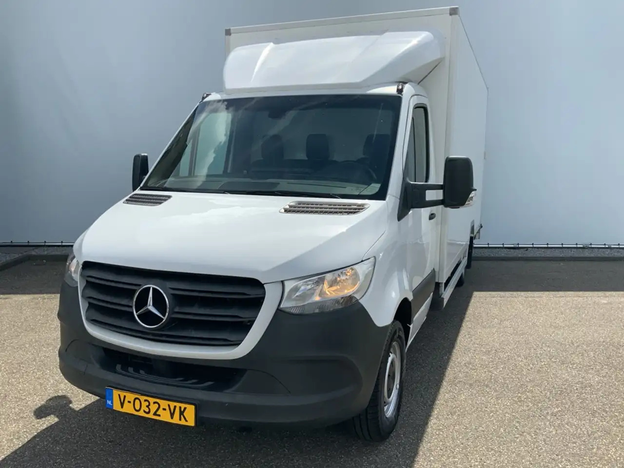 Mercedes-Benz Sprinter 314 2.2 CDI 432 Automaat Meubelbak & Klep Veer Air - Volymskåp: bild 1 Mercedes-Benz Sprinter 314 2.2 CDI 432 Automaat Meubelbak & Klep Veer Air - Volymskåp: bild 1