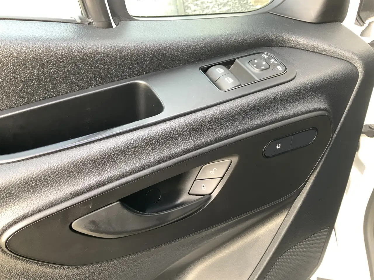 Skåpbil Mercedes-Benz Sprinter 317 1.9 CDI L2H2 RWD Cruise Airco 3 Zits Camera 36: bild 25