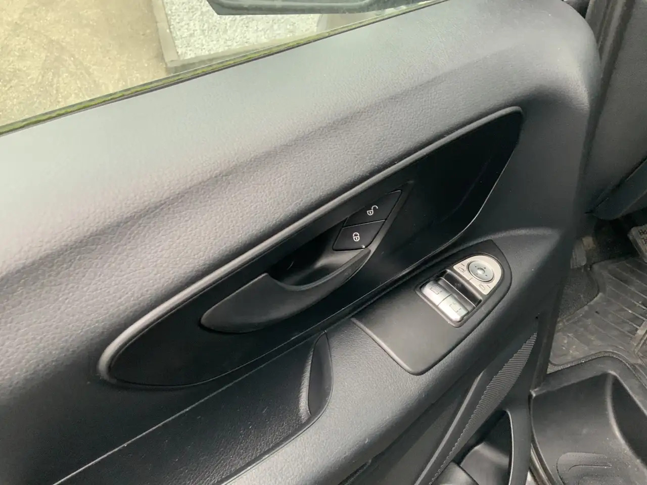 Mercedes-Benz Vito 114 CDI Lang L2 H1 3 Zits Airco Cruise Euro 5 - Små skåpbil: bild 5 Mercedes-Benz Vito 114 CDI Lang L2 H1 3 Zits Airco Cruise Euro 5 - Små skåpbil: bild 5