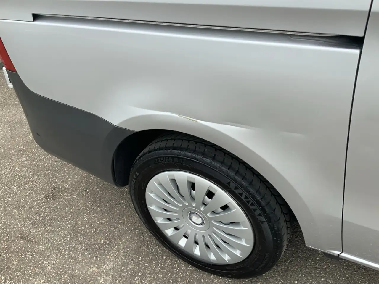 Mercedes-Benz Vito 119 CDI Lang Automaat Airco Cruise Trekhaak 2500 k - Skåpbil: bild 4 Mercedes-Benz Vito 119 CDI Lang Automaat Airco Cruise Trekhaak 2500 k - Skåpbil: bild 4