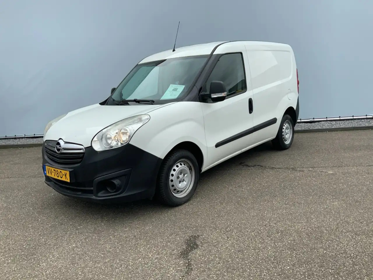 Opel Combo 1.3 CDTi L1H1 ecoFLEX Selection Airco Trekhaak 100 - Små skåpbil: bild 1 Opel Combo 1.3 CDTi L1H1 ecoFLEX Selection Airco Trekhaak 100 - Små skåpbil: bild 1