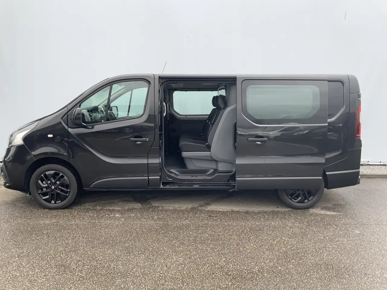 Renault Trafic 1.6 dCi T29 L2H1 Dub Cab 5 Zits Airco Cruise Navi - Dubbelhytt transportbil: bild 5 Renault Trafic 1.6 dCi T29 L2H1 Dub Cab 5 Zits Airco Cruise Navi - Dubbelhytt transportbil: bild 5