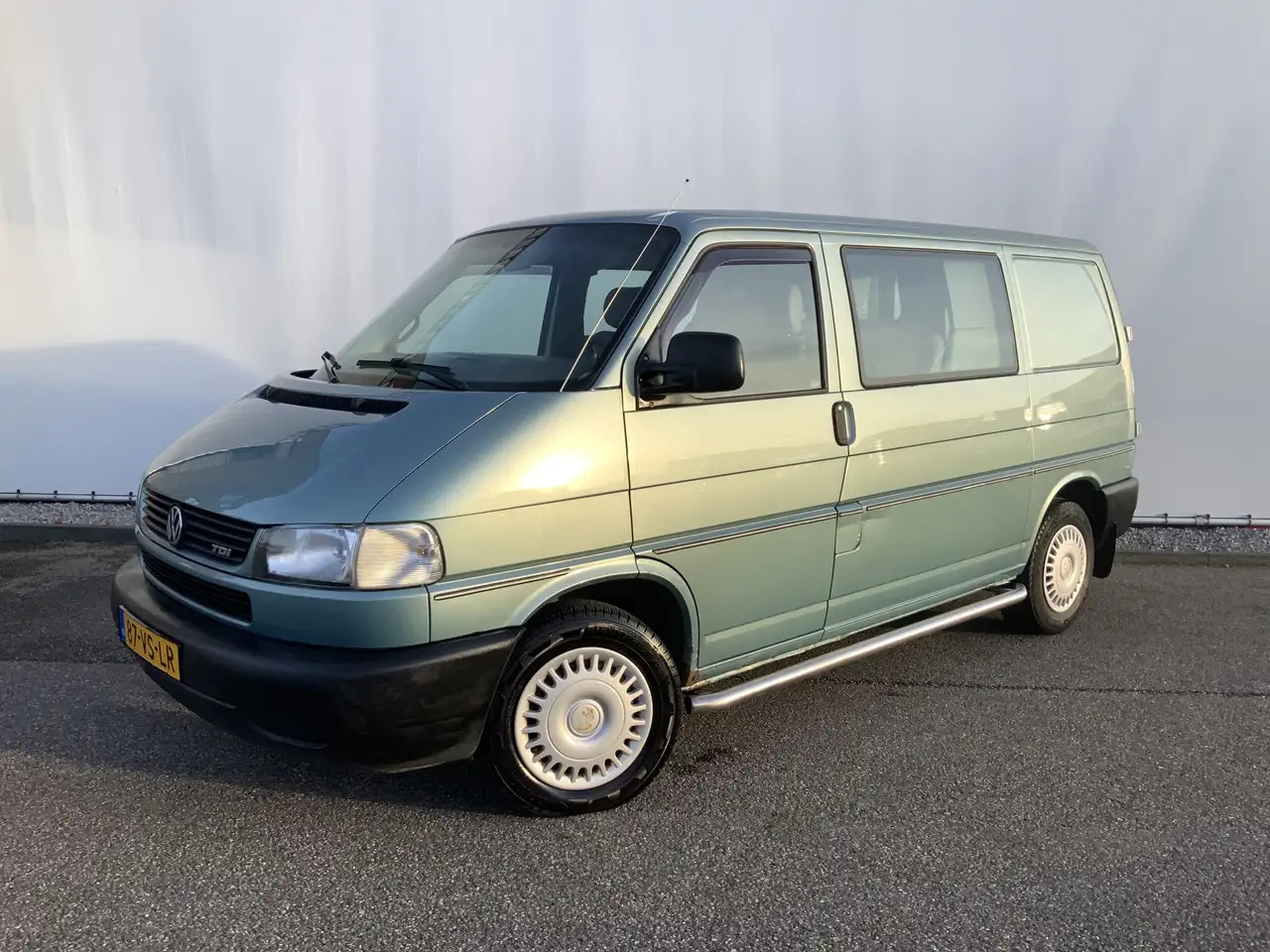 Volkswagen MARGE ! 2.5 TDI 292 Dub Cab 5 Zits Airco Cruise Tr - Dubbelhytt transportbil: bild 1 Volkswagen MARGE ! 2.5 TDI 292 Dub Cab 5 Zits Airco Cruise Tr - Dubbelhytt transportbil: bild 1