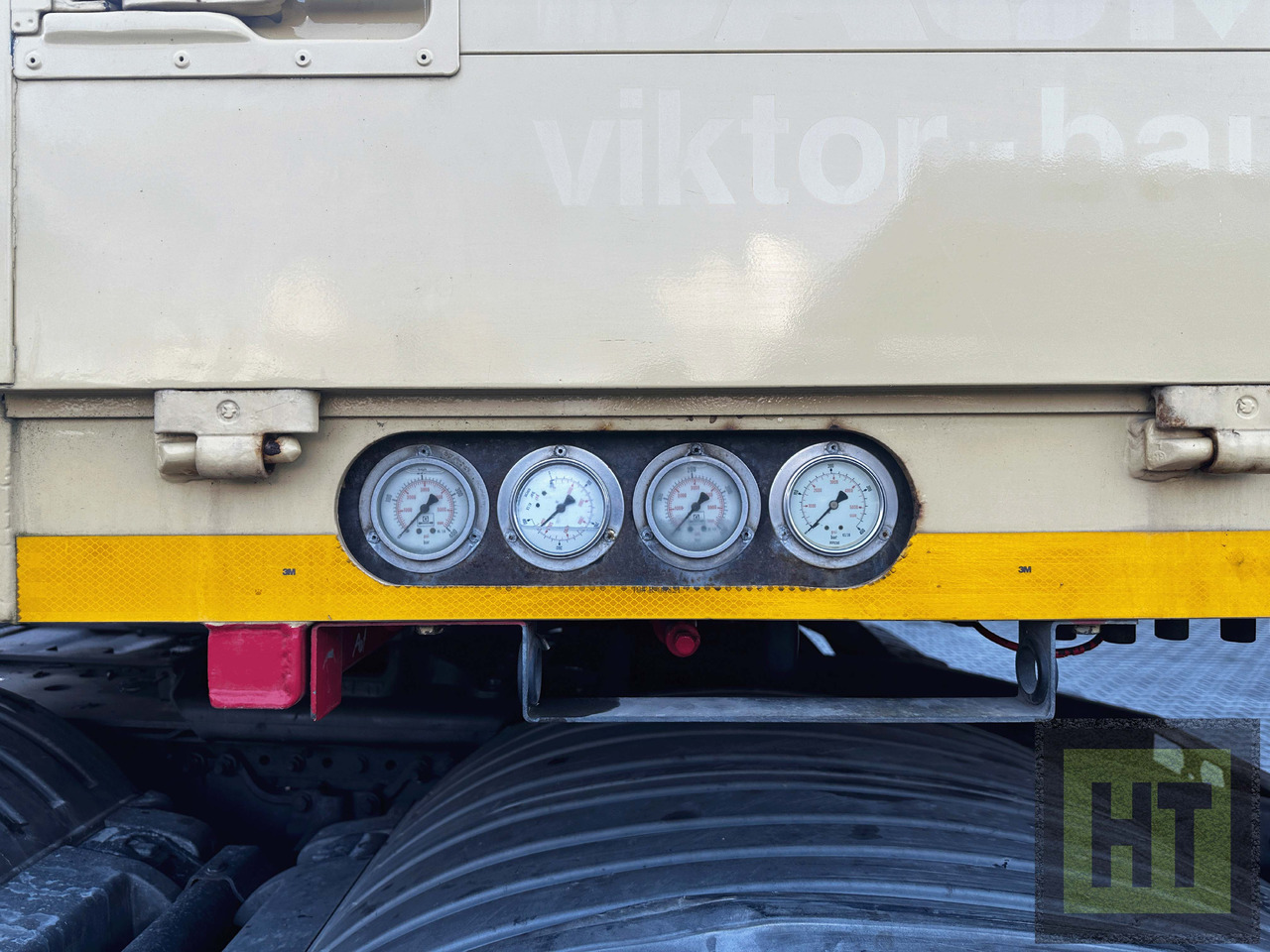 Goldhofer 6-Achs-Tele-Semi mit hydr. Rampen-zwangsgelenkt - Låg lastare semitrailer: bild 3 Goldhofer 6-Achs-Tele-Semi mit hydr. Rampen-zwangsgelenkt - Låg lastare semitrailer: bild 3