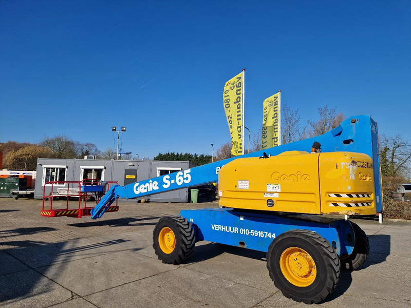 Genie S65 4x4, werkhoogte 21.60m. - Teleskoplift: bild 1 Genie S65 4x4, werkhoogte 21.60m. - Teleskoplift: bild 1