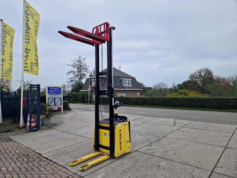 Hyster S1.5S elektrische stapelaar hefhoogte 3.17m. - Staplare: bild 1 Hyster S1.5S elektrische stapelaar hefhoogte 3.17m. - Staplare: bild 1