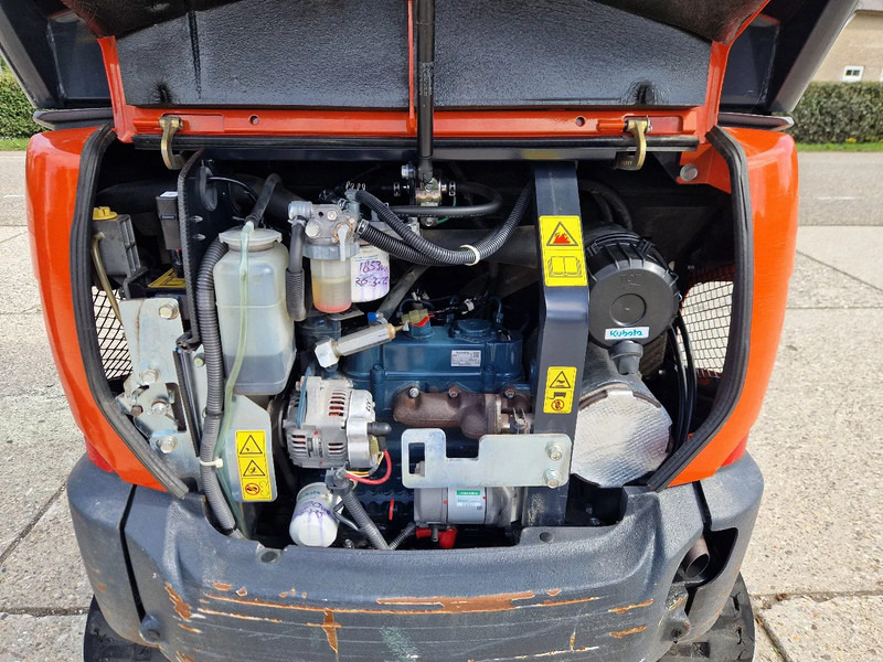 Kubota KX019-4 met 1990 uur - Minigrävmaskin: bild 4 Kubota KX019-4 met 1990 uur - Minigrävmaskin: bild 4