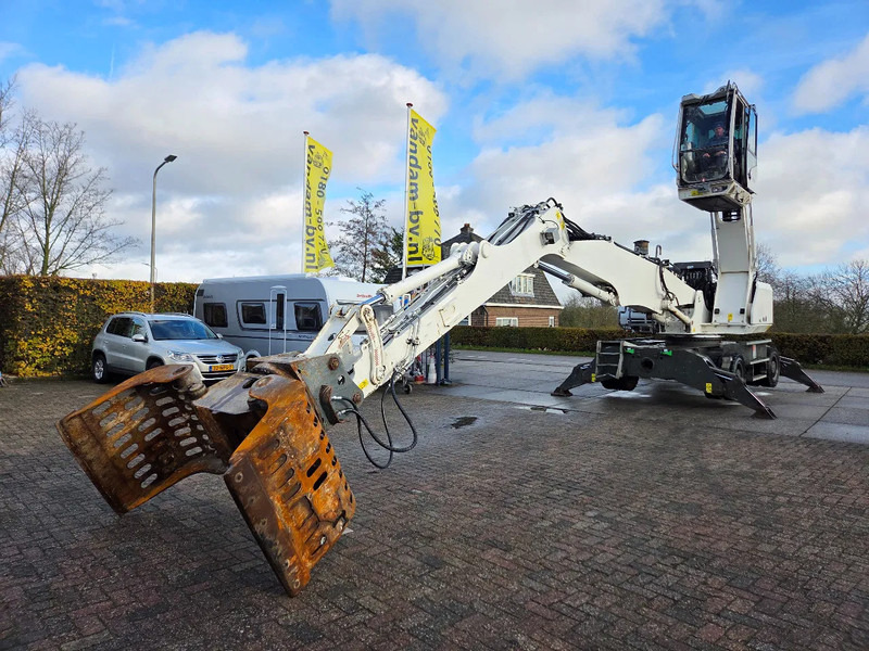 Sennebogen 821 overslagkraan met sorteergrijper - Materialhanterare: bild 1 Sennebogen 821 overslagkraan met sorteergrijper - Materialhanterare: bild 1