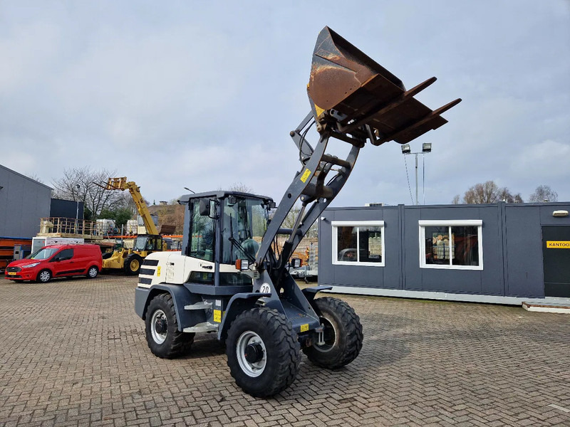 Yanmar / Terex TL80 met NL kenteken very low hours! - Hjullastare: bild 5 Yanmar / Terex TL80 met NL kenteken very low hours! - Hjullastare: bild 5