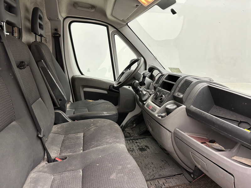 Citroën Jumper 2.2 HDI - Skåpbil: bild 4 Citroën Jumper 2.2 HDI - Skåpbil: bild 4