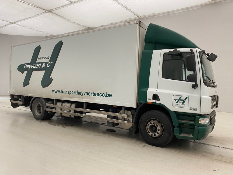 DAF CF75.250 - damaged engine - Lastbil med skåp: bild 3 DAF CF75.250 - damaged engine - Lastbil med skåp: bild 3