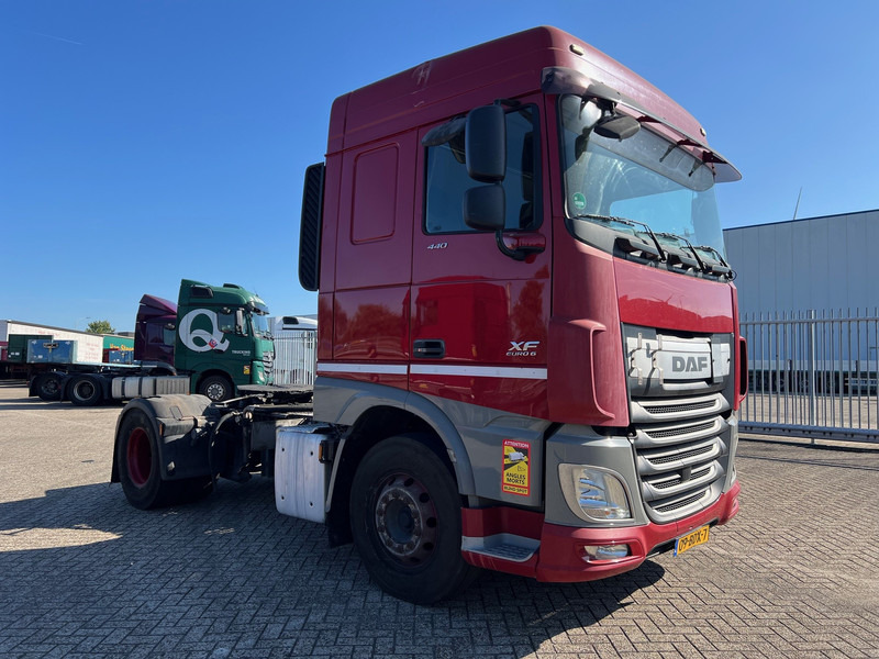 DAF XF106.440 Space Cab - Dragbil: bild 3 DAF XF106.440 Space Cab - Dragbil: bild 3