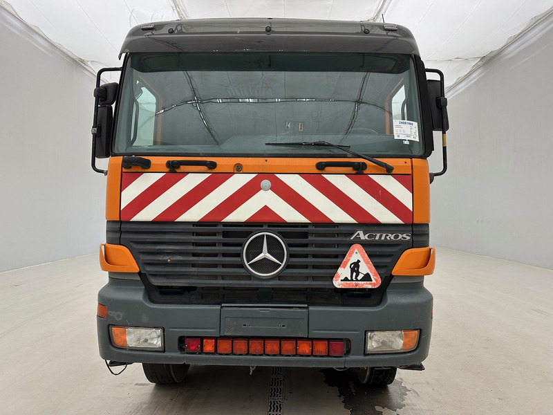 Mercedes-Benz Actros 3235 - 8x4 - Lastbil, Kranbil: bild 2 Mercedes-Benz Actros 3235 - 8x4 - Lastbil, Kranbil: bild 2