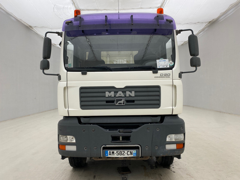 MAN TGA 33.350 - 6x4 - Tippbil lastbil: bild 2 MAN TGA 33.350 - 6x4 - Tippbil lastbil: bild 2