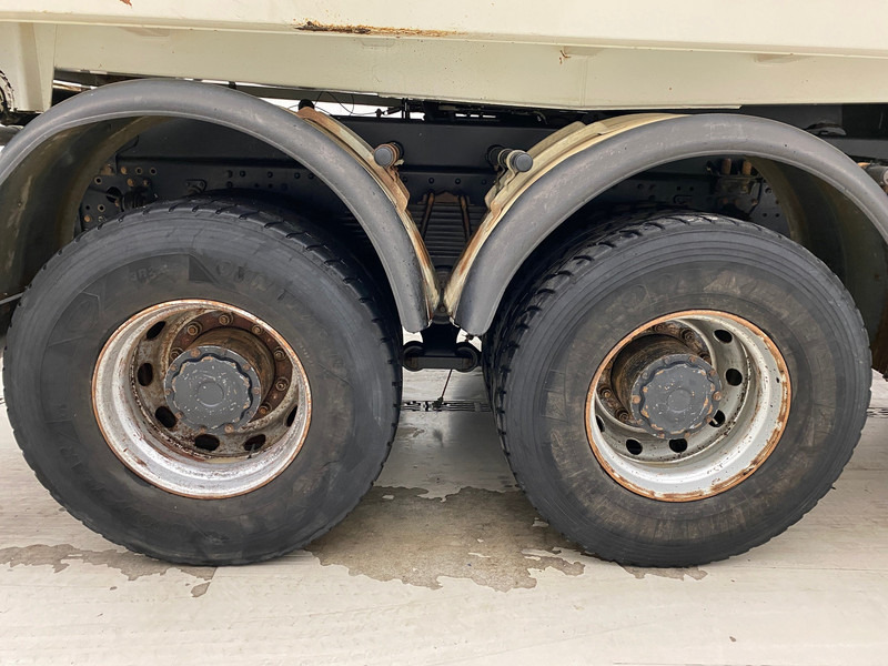 MAN TGA 33.350 - 6x4 - Tippbil lastbil: bild 4 MAN TGA 33.350 - 6x4 - Tippbil lastbil: bild 4