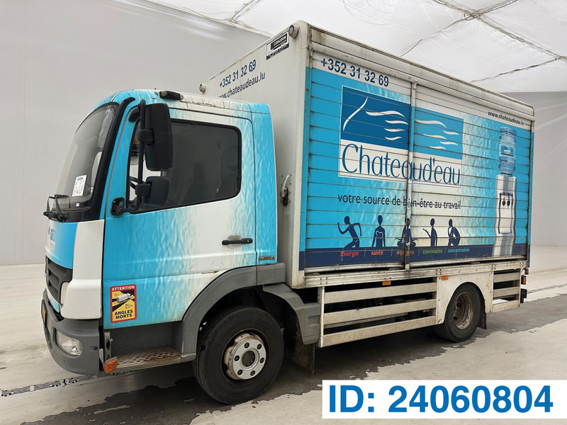 Mercedes-Benz Atego 916 - Lastbil med skåp: bild 1 Mercedes-Benz Atego 916 - Lastbil med skåp: bild 1