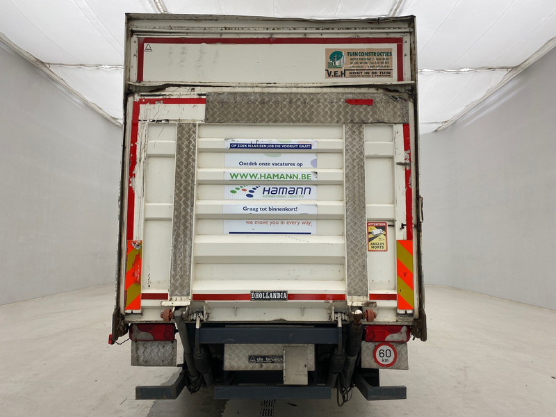 Scania P230 - Kapellbil: bild 5 Scania P230 - Kapellbil: bild 5