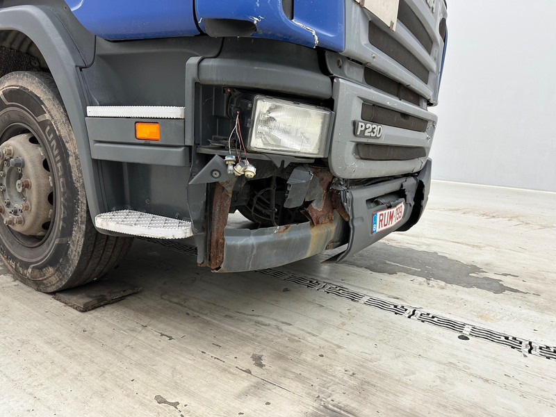 Scania P230 - Kapellbil: bild 5 Scania P230 - Kapellbil: bild 5
