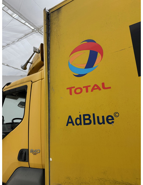 Lastbil med skåp Volvo FL 240: bild 7