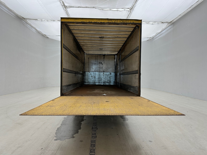 Lastbil med skåp Volvo FL 240: bild 14