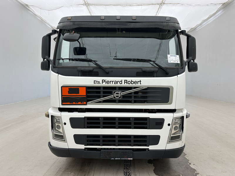 Volvo FM400 - Tankbil: bild 2 Volvo FM400 - Tankbil: bild 2
