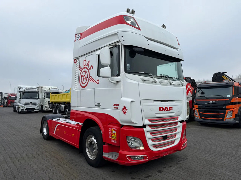 DAF XF 510 Super Spacecab Euro 6 Retarder - Dragbil: bild 2 DAF XF 510 Super Spacecab Euro 6 Retarder - Dragbil: bild 2