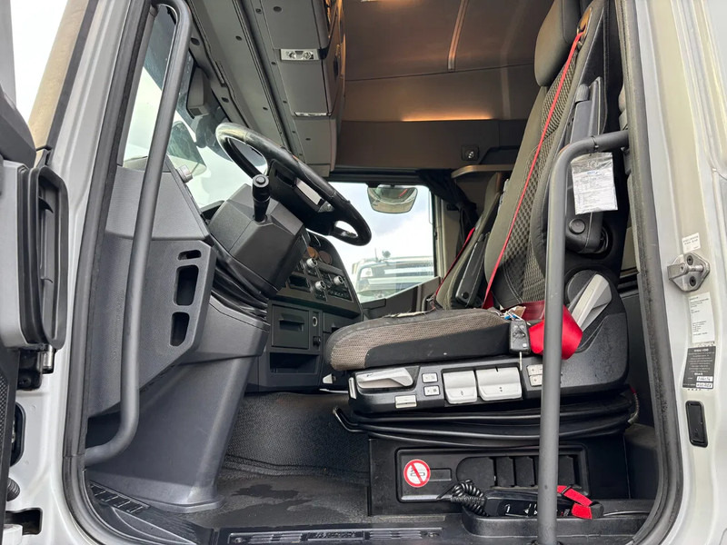 Renault T480 Retarder Euro 6 (KD016445) - Dragbil: bild 5 Renault T480 Retarder Euro 6 (KD016445) - Dragbil: bild 5