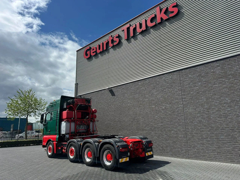 MAN TGX 41.640 8X4/4 BBS HEAVY DUTY TRACTOR 500 TONS PUSH AND PULL - Dragbil: bild 3 MAN TGX 41.640 8X4/4 BBS HEAVY DUTY TRACTOR 500 TONS PUSH AND PULL - Dragbil: bild 3