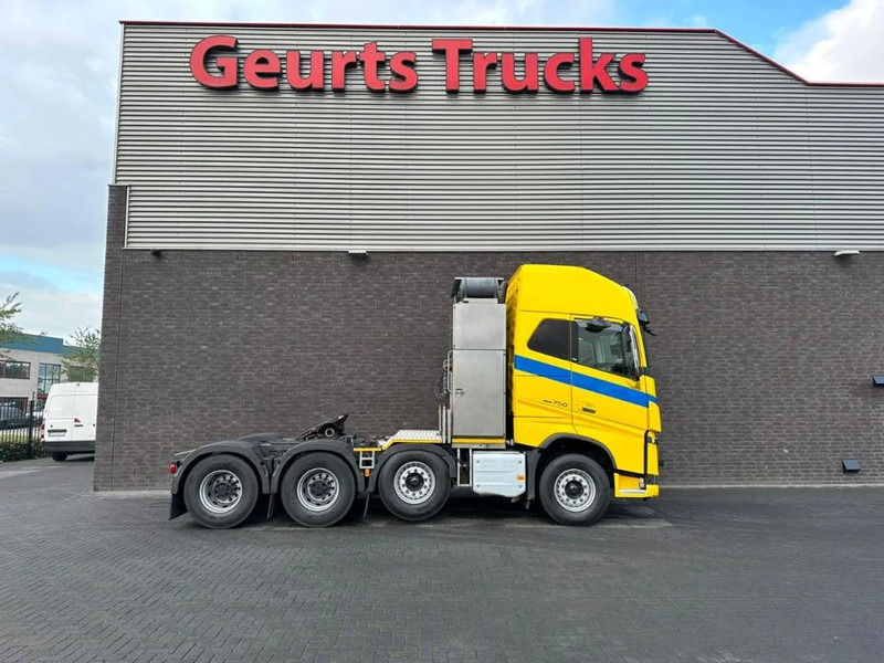 Volvo FH 16.750 8X4 HEAVY DUTY TRACTOR/SZM/TREKKER - Dragbil: bild 4 Volvo FH 16.750 8X4 HEAVY DUTY TRACTOR/SZM/TREKKER - Dragbil: bild 4