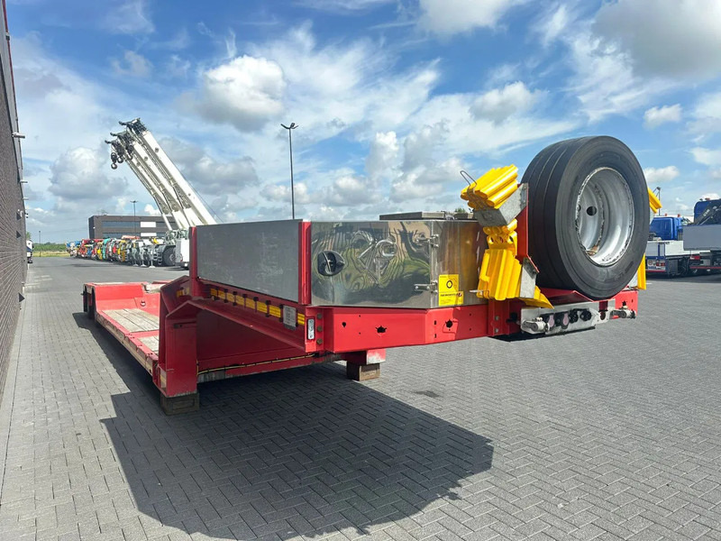 Faymonville MEGAMAX F-S42-1ACA 2 ASSEN DIEPLADER / TIEFLADER / LOW LOADER - Låg lastare semitrailer: bild 4 Faymonville MEGAMAX F-S42-1ACA 2 ASSEN DIEPLADER / TIEFLADER / LOW LOADER - Låg lastare semitrailer: bild 4