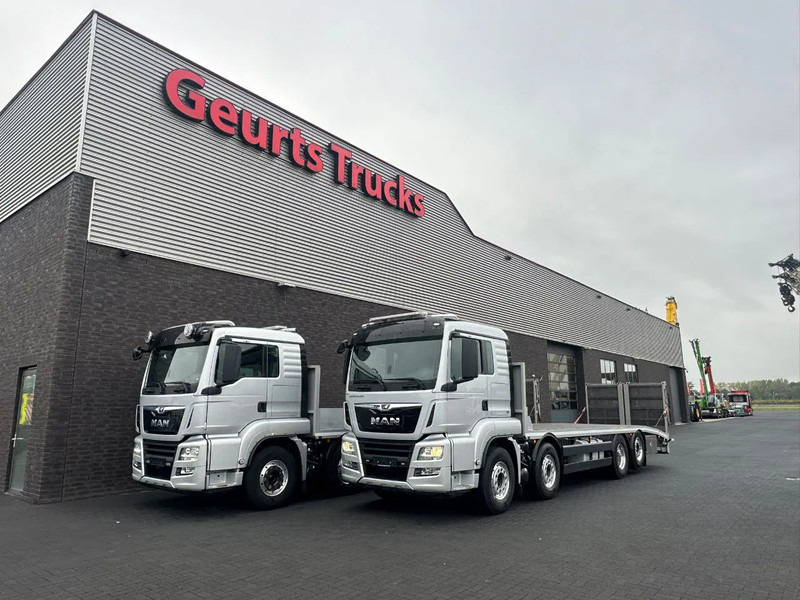 MAN TGS 35.470 8X2 OPRIJWAGEN/MACHINE TRANSPORTER/PLATEAU/ - Biltransportbil lastbil: bild 2 MAN TGS 35.470 8X2 OPRIJWAGEN/MACHINE TRANSPORTER/PLATEAU/ - Biltransportbil lastbil: bild 2