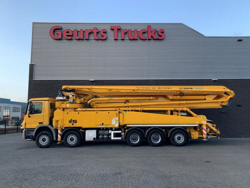 Mercedes-Benz Actros 5041 10X4 + SERMAC 6 RZ 56 METER CONCRETE PUMP - Betongpump: bild 1 Mercedes-Benz Actros 5041 10X4 + SERMAC 6 RZ 56 METER CONCRETE PUMP - Betongpump: bild 1