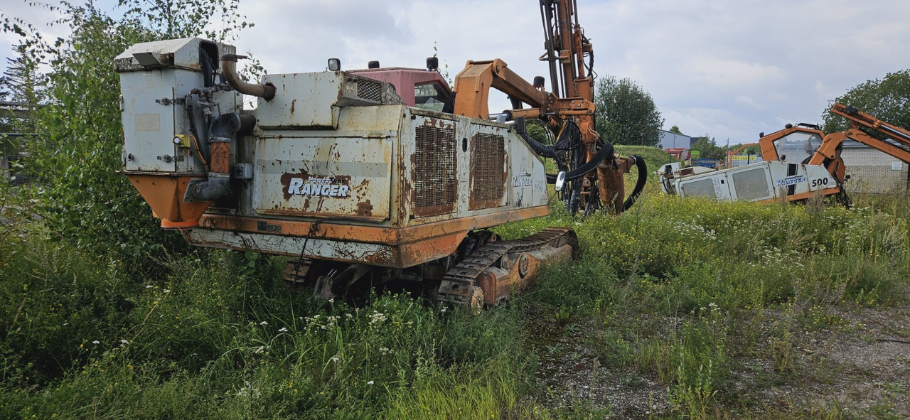 TAMROCK Ranger 500 - Styrbara borrmaskin: bild 1 TAMROCK Ranger 500 - Styrbara borrmaskin: bild 1