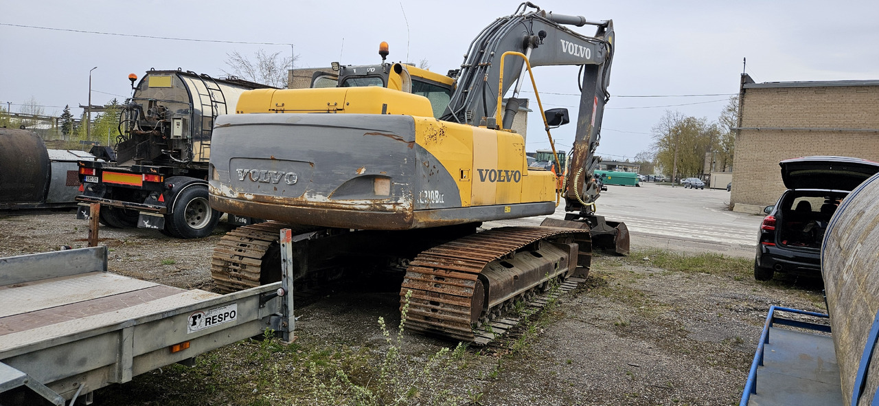 Volvo EC 210 BLC  new engine - Bandgrävare: bild 5 Volvo EC 210 BLC  new engine - Bandgrävare: bild 5
