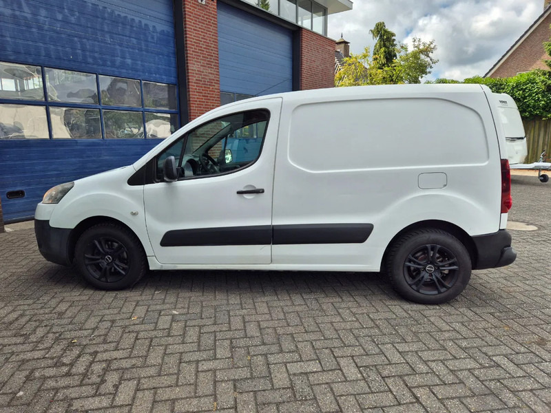 Peugeot Partner 1.6 D - Små skåpbil: bild 3 Peugeot Partner 1.6 D - Små skåpbil: bild 3