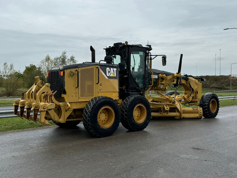 Caterpillar 140M - Väghyvel: bild 5 Caterpillar 140M - Väghyvel: bild 5