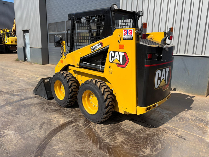 Caterpillar 216B3 - Lastare: bild 3 Caterpillar 216B3 - Lastare: bild 3