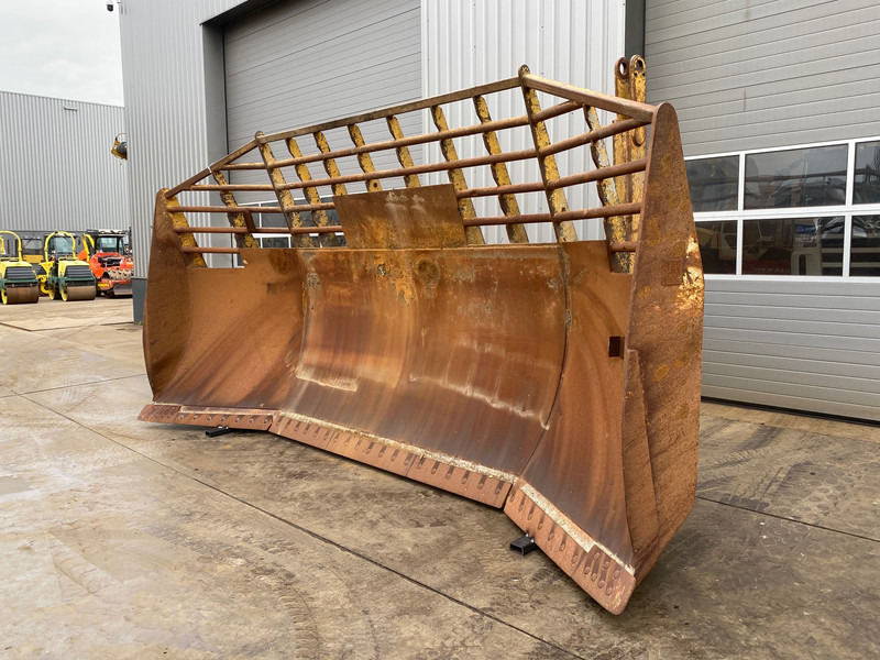 Caterpillar D9U Blade - Schaktblad: bild 1 Caterpillar D9U Blade - Schaktblad: bild 1