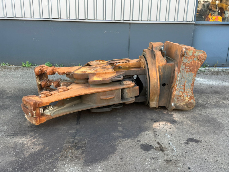 Caterpillar VTK40/MP20PP OQ80 - Hydraulisk sax: bild 1 Caterpillar VTK40/MP20PP OQ80 - Hydraulisk sax: bild 1