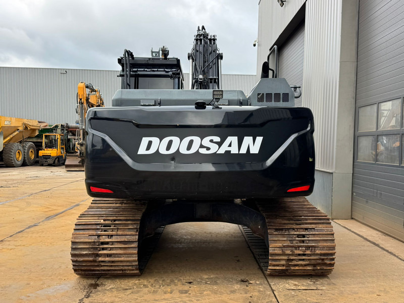 Doosan DX225LC-5 - Bandgrävare: bild 4 Doosan DX225LC-5 - Bandgrävare: bild 4