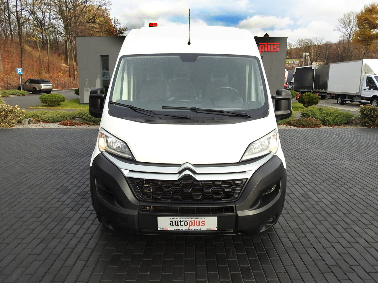 CITROEN JUMPER BOX DELIVERY VAN 6 SEATS AIR CONDITIONING 140HP - Skåpbil: bild 5 CITROEN JUMPER BOX DELIVERY VAN 6 SEATS AIR CONDITIONING 140HP - Skåpbil: bild 5
