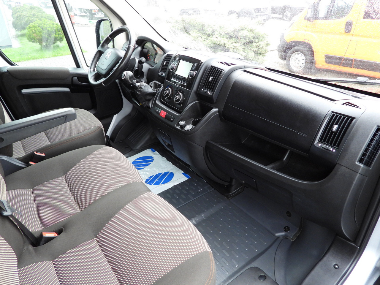 Skåpbil CITROEN JUMPER BOX DELIVERY VAN 7 SEATS CRUISE CONTROL LED LIGHTS AIR CONDITIONING 165HP: bild 36 Skåpbil CITROEN JUMPER BOX DELIVERY VAN 7 SEATS CRUISE CONTROL LED LIGHTS AIR CONDITIONING 165HP: bild 36