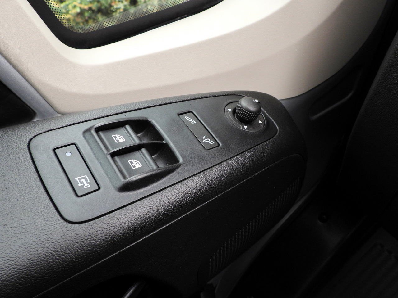 Skåpbil CITROEN JUMPER BOX DELIVERY VAN 7 SEATS CRUISE CONTROL LED LIGHTS AIR CONDITIONING 165HP: bild 24 Skåpbil CITROEN JUMPER BOX DELIVERY VAN 7 SEATS CRUISE CONTROL LED LIGHTS AIR CONDITIONING 165HP: bild 24