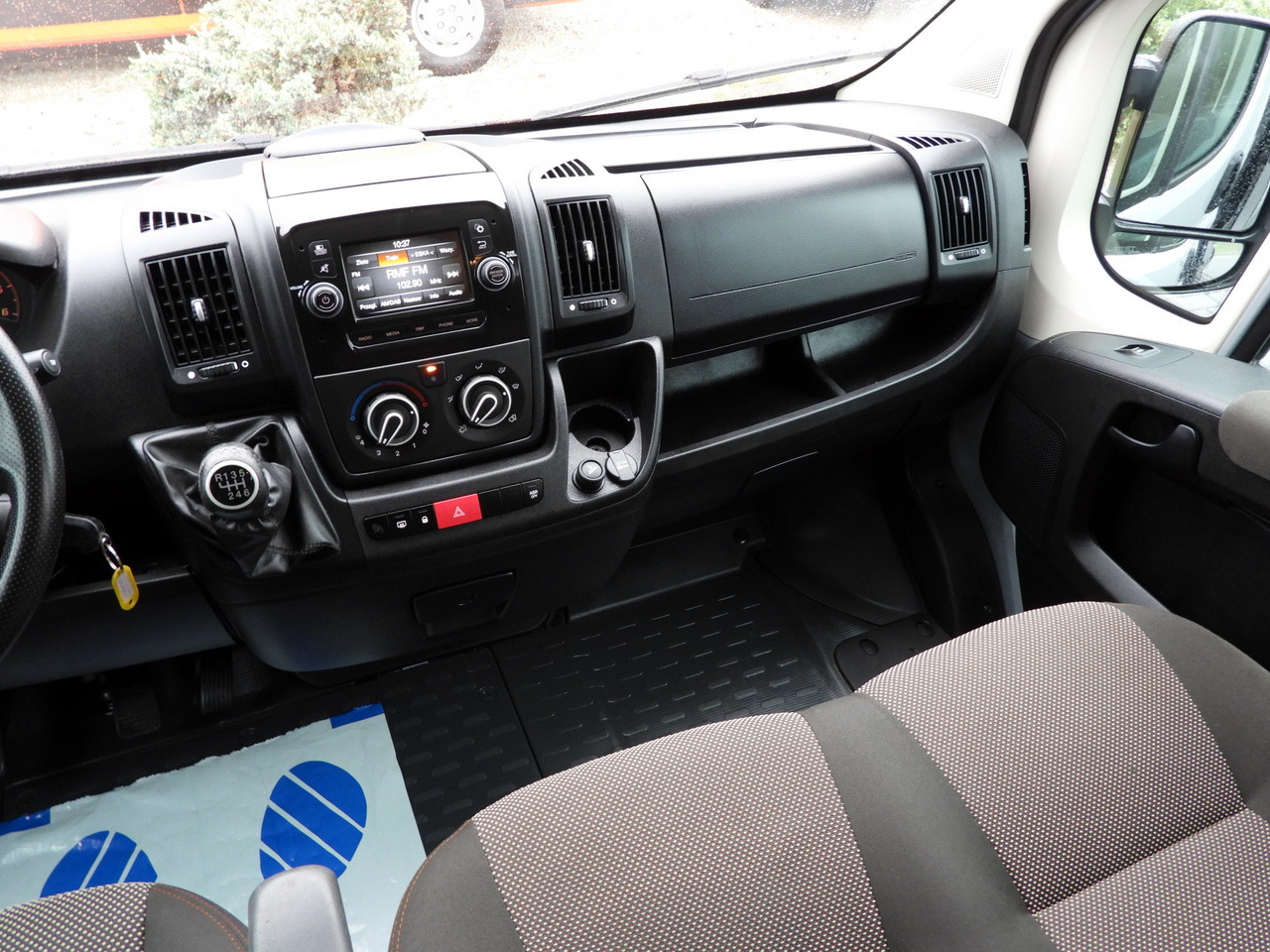 Skåpbil CITROEN JUMPER BOX DELIVERY VAN 7 SEATS CRUISE CONTROL LED LIGHTS AIR CONDITIONING 165HP: bild 30 Skåpbil CITROEN JUMPER BOX DELIVERY VAN 7 SEATS CRUISE CONTROL LED LIGHTS AIR CONDITIONING 165HP: bild 30