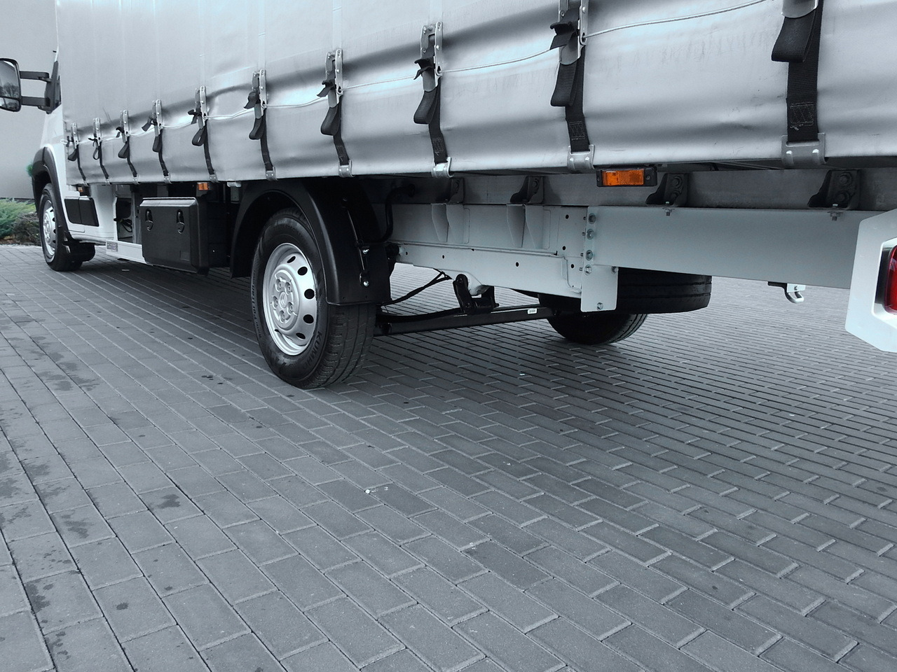 Transportbil med kapell CITROEN JUMPER TARPAULIN 10 PALLETS CRUISE CONTROL AIR CONDITIONING LED LIGHTS PNEUMATICS 165HP: bild 15