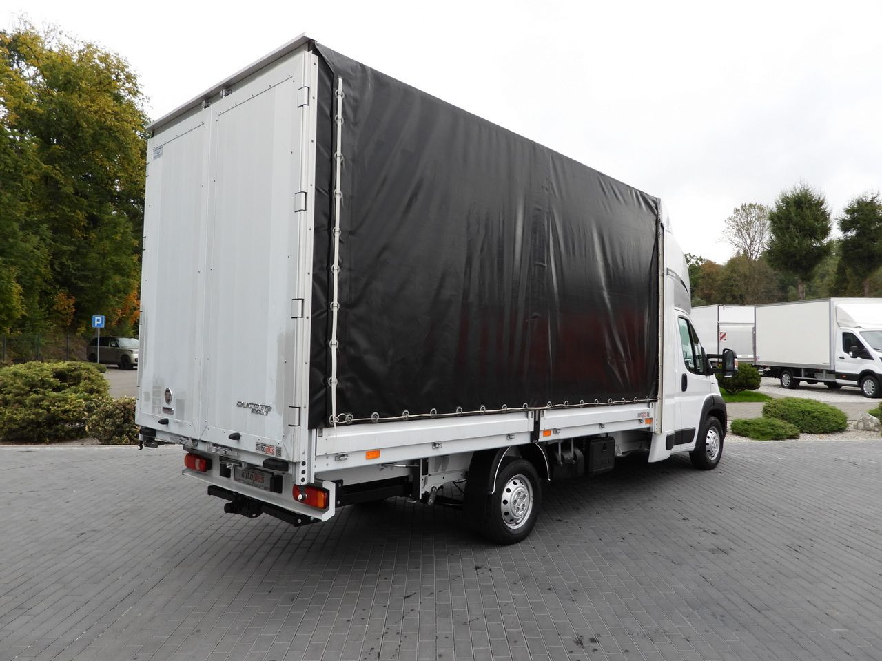 FIAT DUCATO TARPAULIN 9 PALLETS CRUISE CONTROL LED LIGHTS PNEUMATICS AIR CONDITIONING 180HP - Transportbil med kapell: bild 3 FIAT DUCATO TARPAULIN 9 PALLETS CRUISE CONTROL LED LIGHTS PNEUMATICS AIR CONDITIONING 180HP - Transportbil med kapell: bild 3