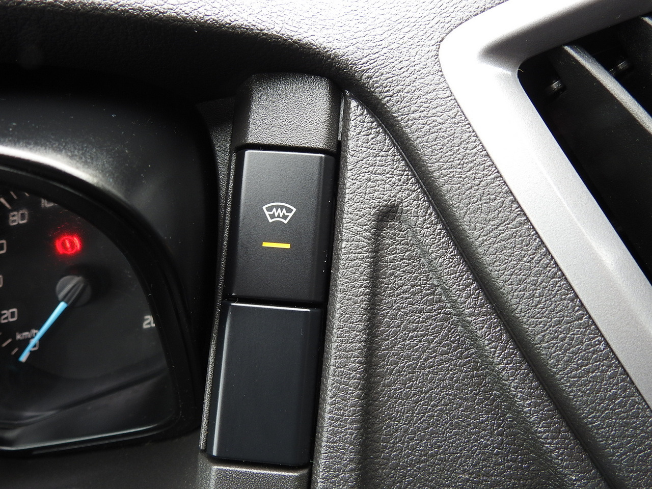 Kylbil FORD TRANSIT REFRIGERATOR VAN 0*C HEATING FUNCTION POWER SUPPLY 230V CRUISE CONTROL NAVIGATION AIR CONDITIONING LED LIGHTS 130HP: bild 50 Kylbil FORD TRANSIT REFRIGERATOR VAN 0*C HEATING FUNCTION POWER SUPPLY 230V CRUISE CONTROL NAVIGATION AIR CONDITIONING LED LIGHTS 130HP: bild 50