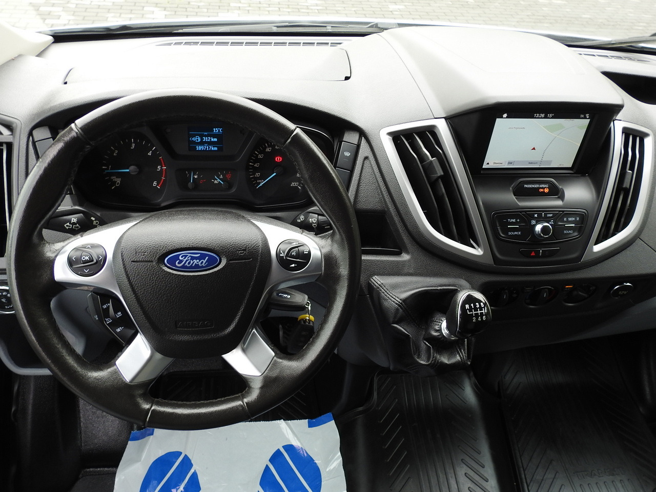 Kylbil FORD TRANSIT REFRIGERATOR VAN 0*C HEATING FUNCTION POWER SUPPLY 230V CRUISE CONTROL NAVIGATION AIR CONDITIONING LED LIGHTS 130HP: bild 39 Kylbil FORD TRANSIT REFRIGERATOR VAN 0*C HEATING FUNCTION POWER SUPPLY 230V CRUISE CONTROL NAVIGATION AIR CONDITIONING LED LIGHTS 130HP: bild 39